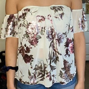 off shoulders blouse